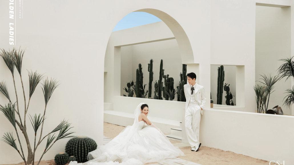 雅居乐&mdash;&mdash;马卡龙黄墙